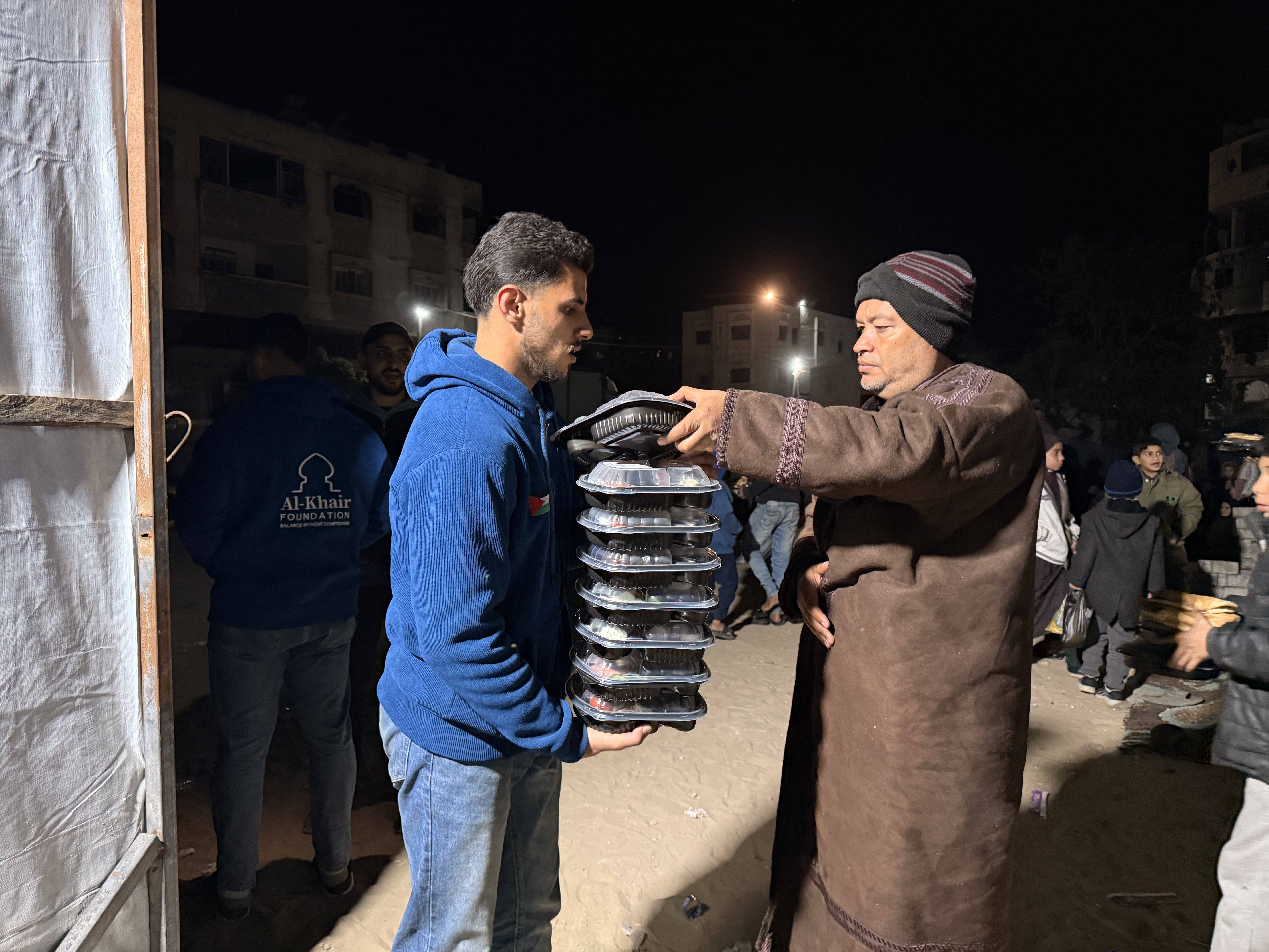 السحور بلمسة روحانية: ليلة القدر بين الطمأنينة والعطاء