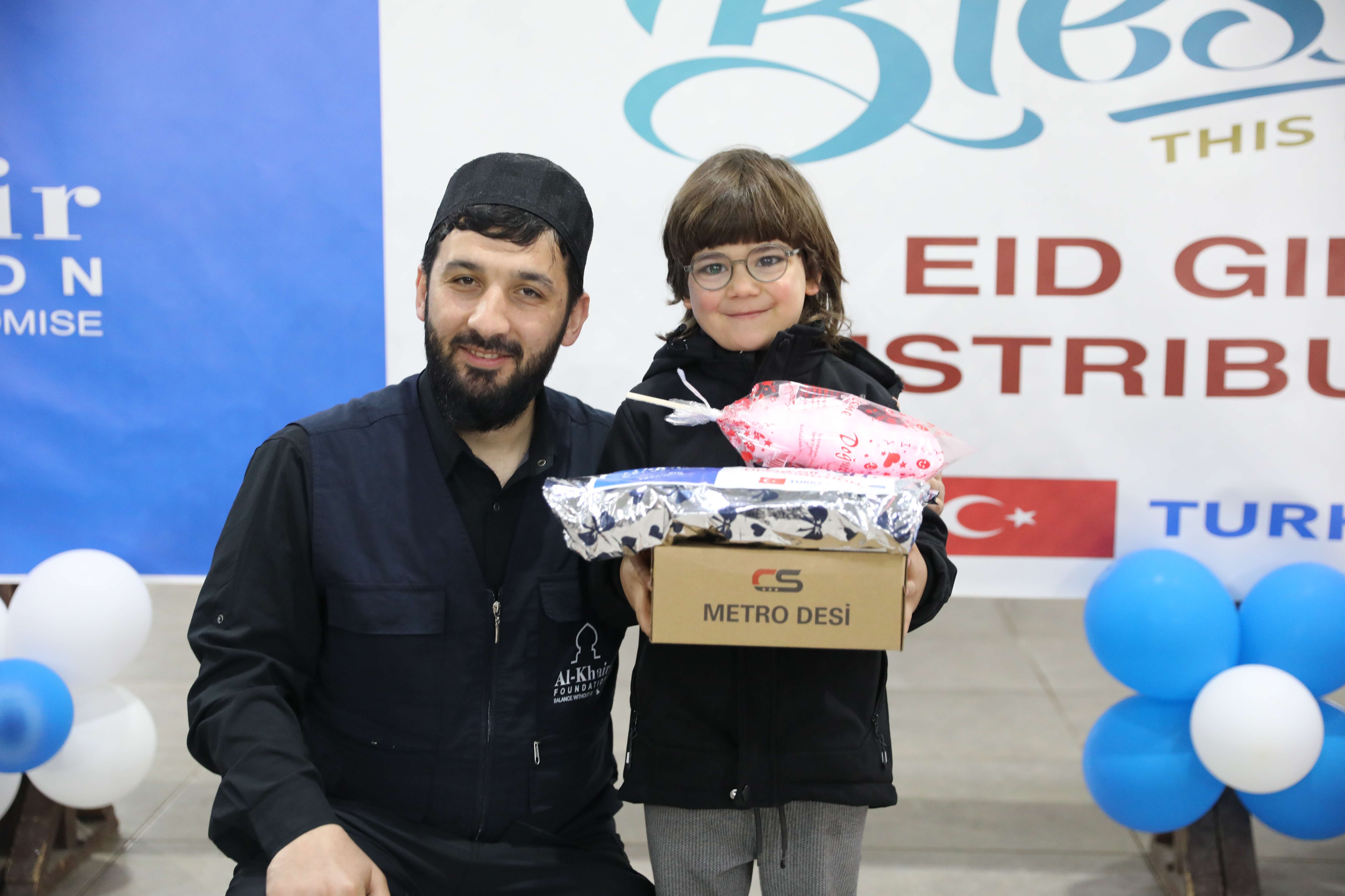 Racing Against Time to Plant Joy in People’s Hearts as Eid Arrives